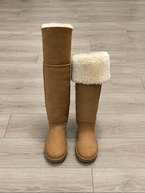 UGG brown Over-the-Knee Suede Boots New with out box size 7